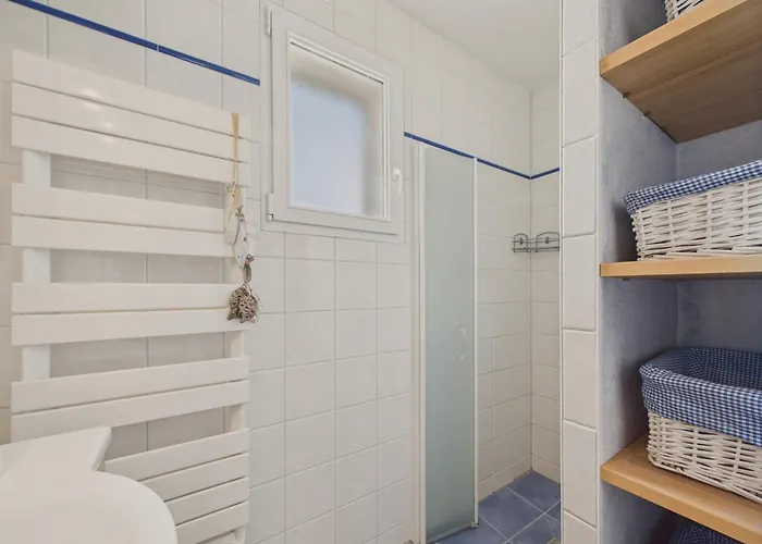 Maison Familiale Et Colorée Avec Jardin Pour 6 * Longeville-sur-Mer